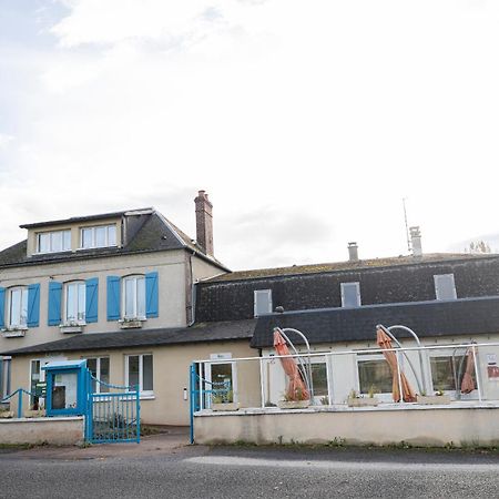 Hotel Restaurant Des 4 Ecluses Gaillon Exterior photo